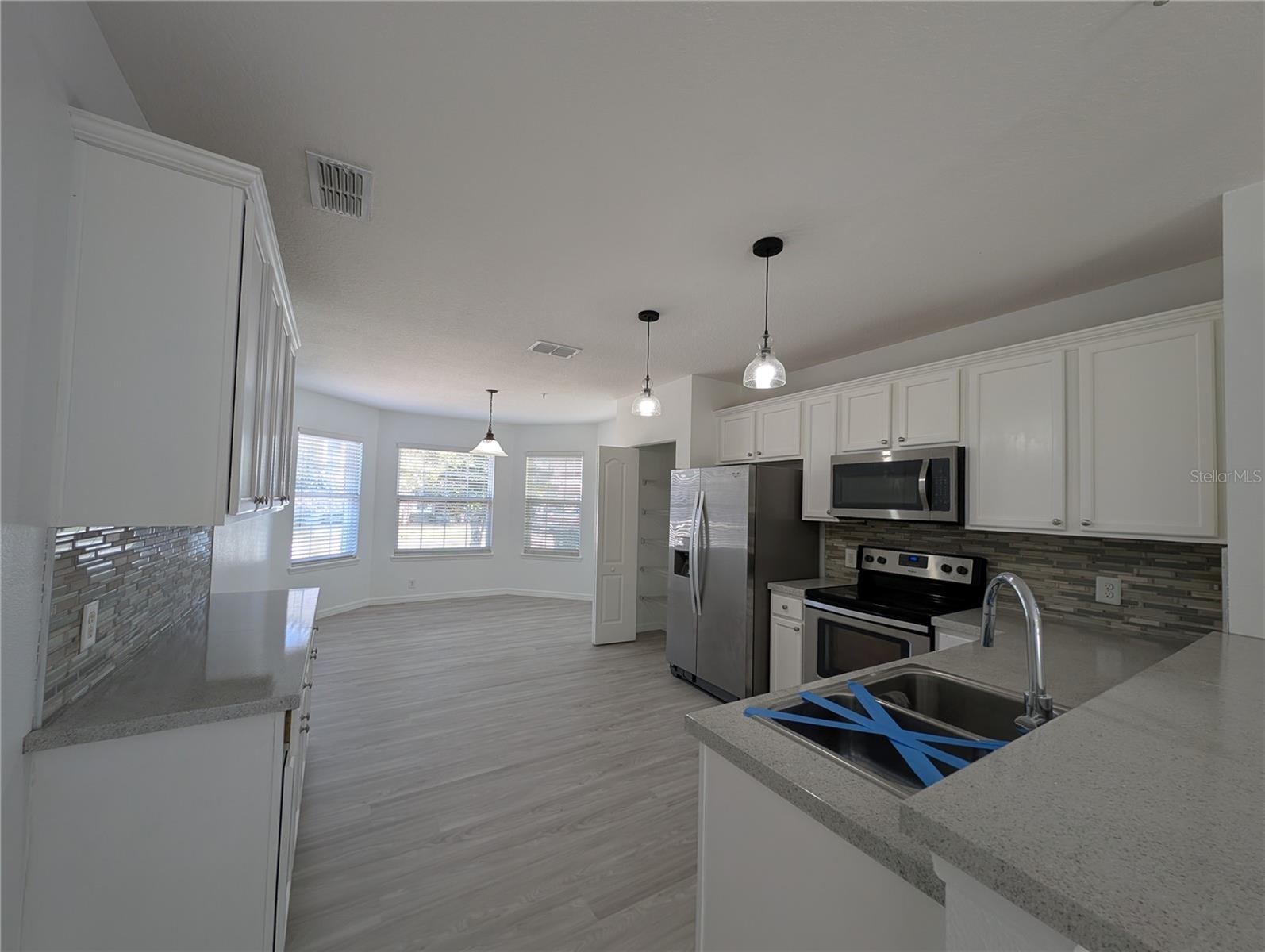 2203 Chatham Place, Orlando, FL 32824