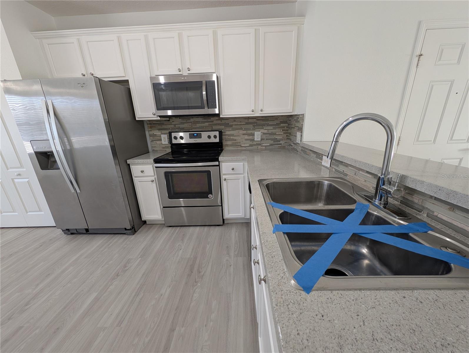 2203 Chatham Place, Orlando, FL 32824