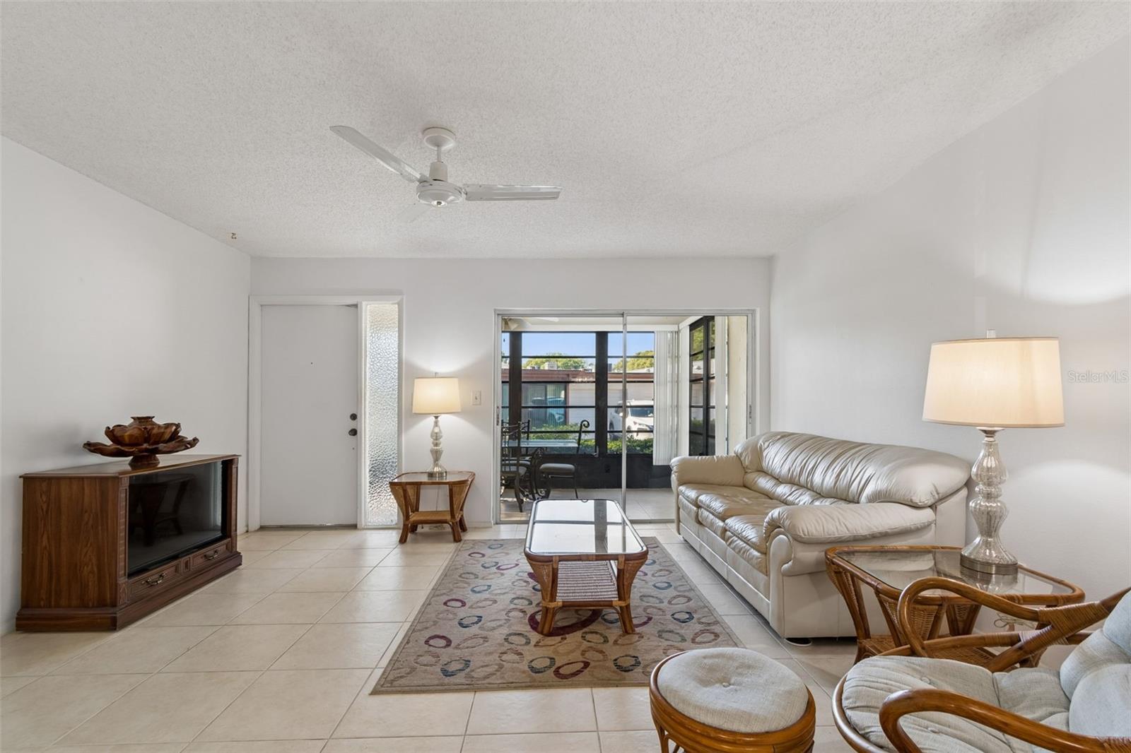 2150 Shelly Unit B, Palm Harbor, FL 34684