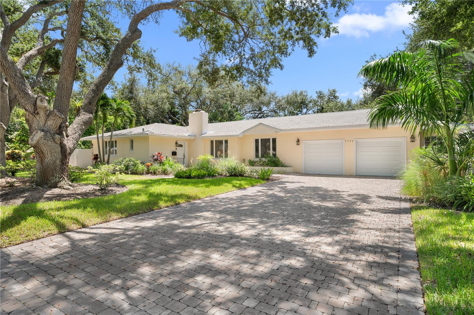 1722 North, Sarasota, FL 34239