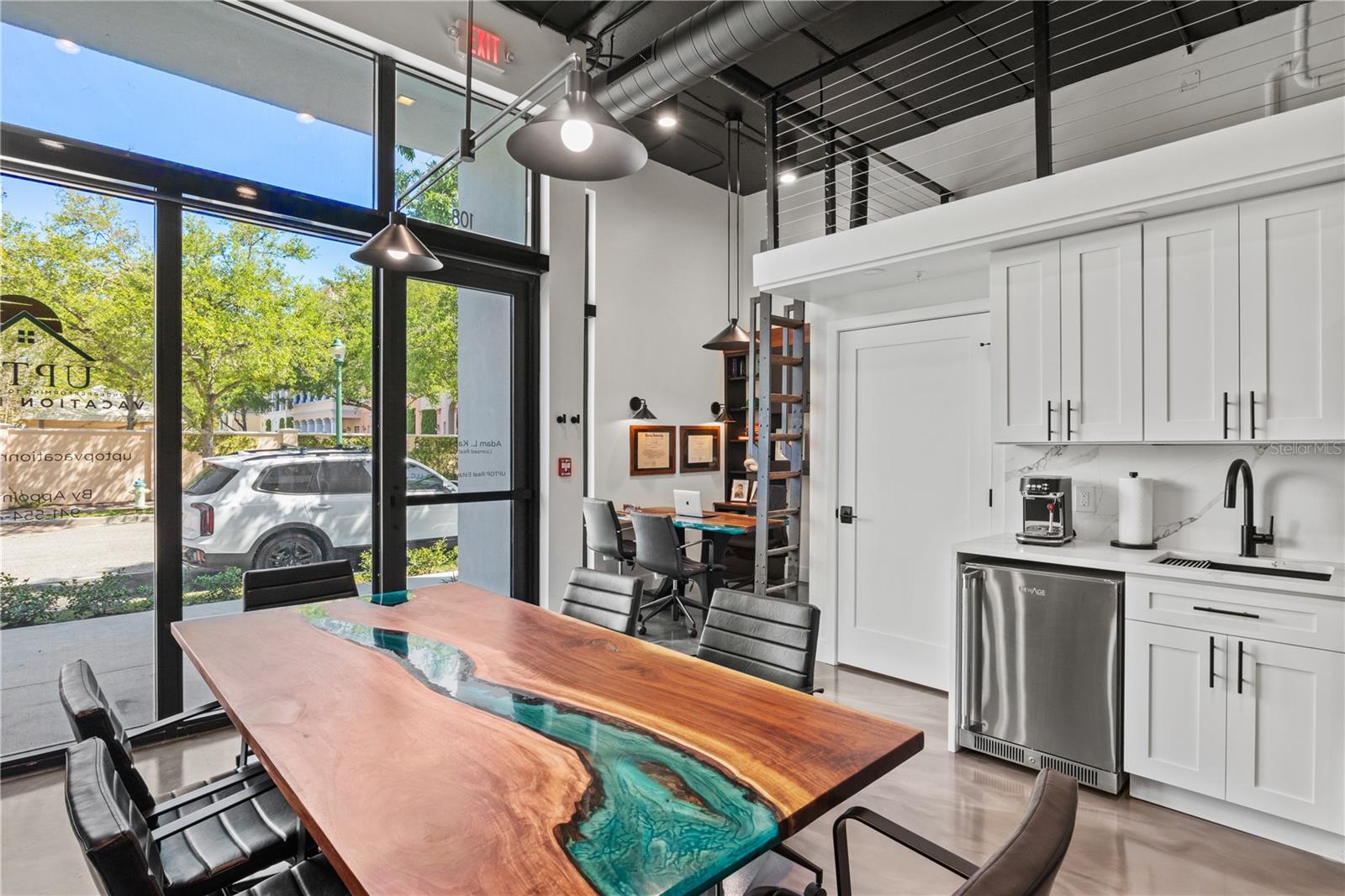 1558 4th Unit 108, Sarasota, FL 34236