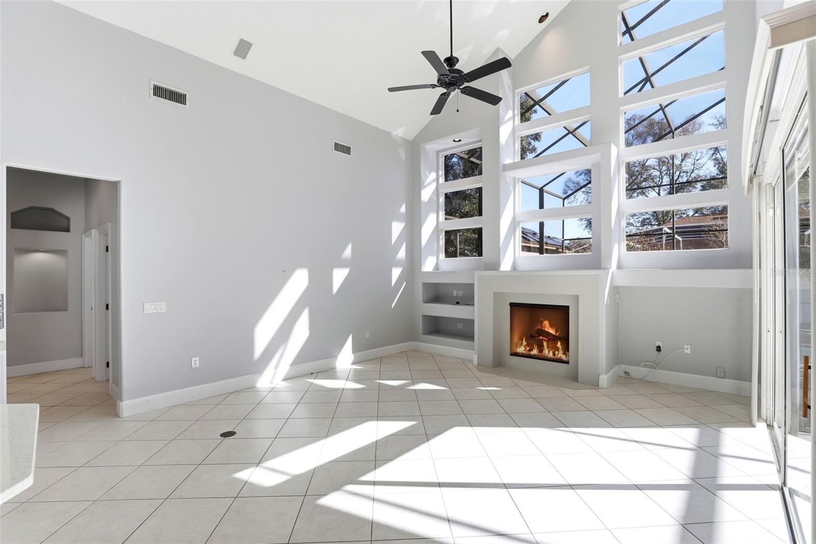 8034 Landgrove, Orlando, FL 32819