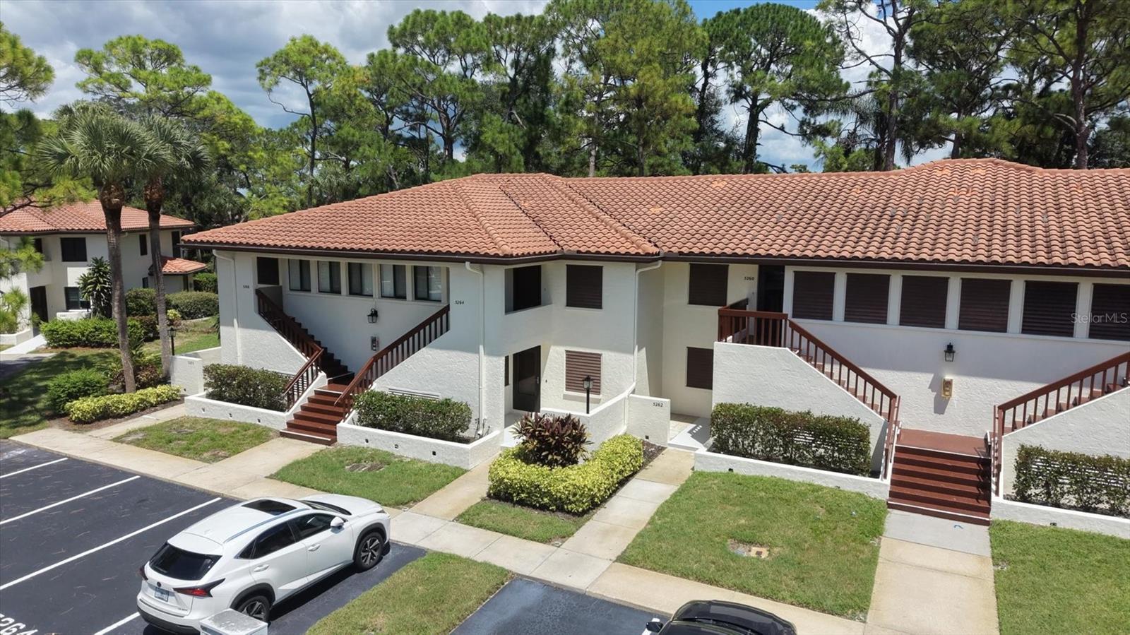 5264 Lake Village Unit 48, Sarasota, FL 34235