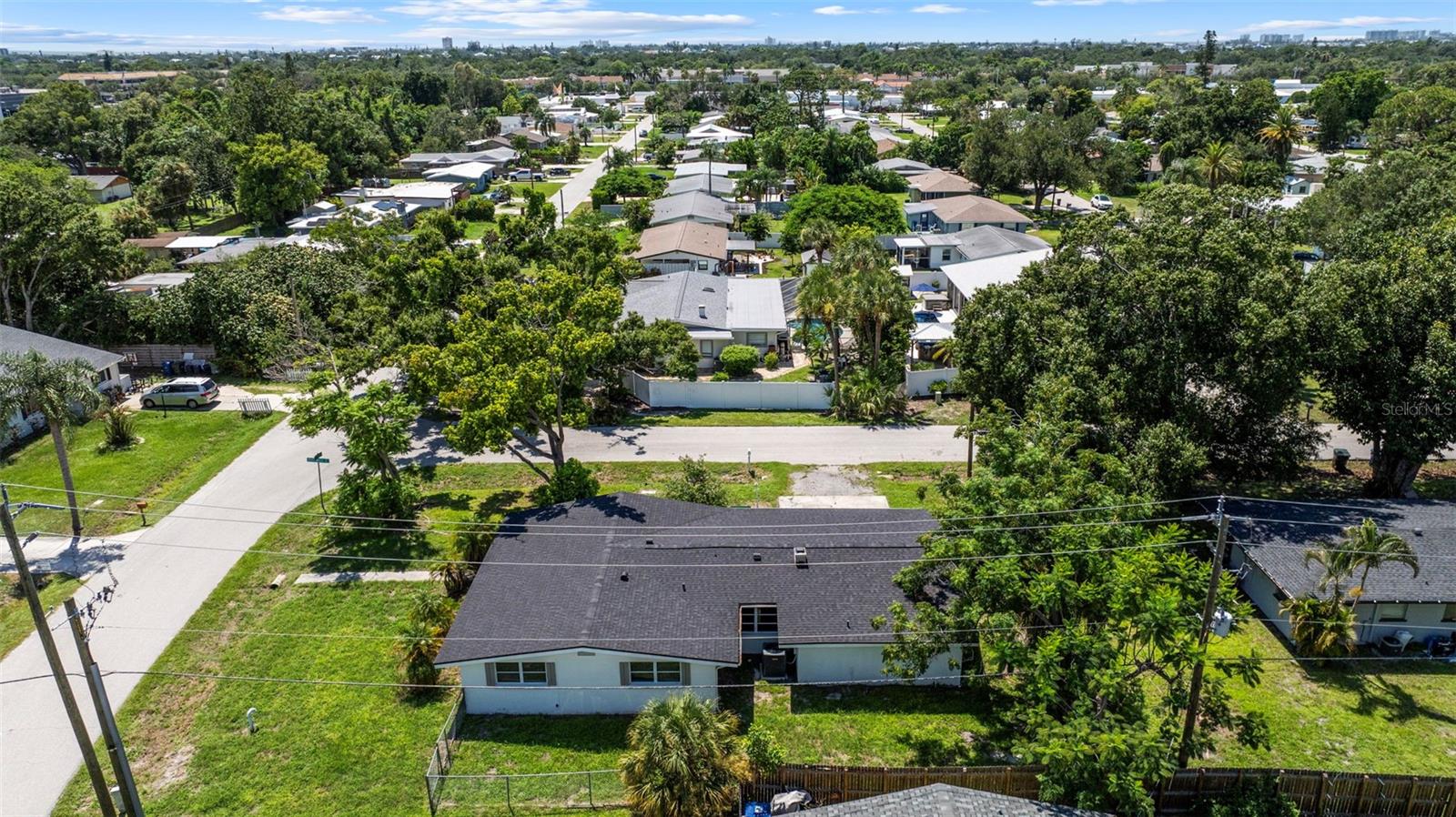 4875 Northwood, Sarasota, FL 34231