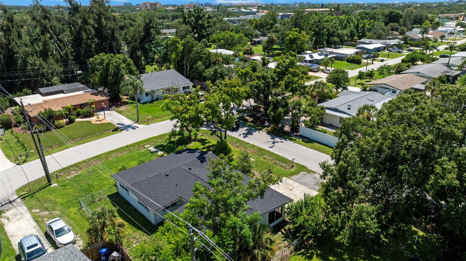 4875 Northwood, Sarasota, FL 34231