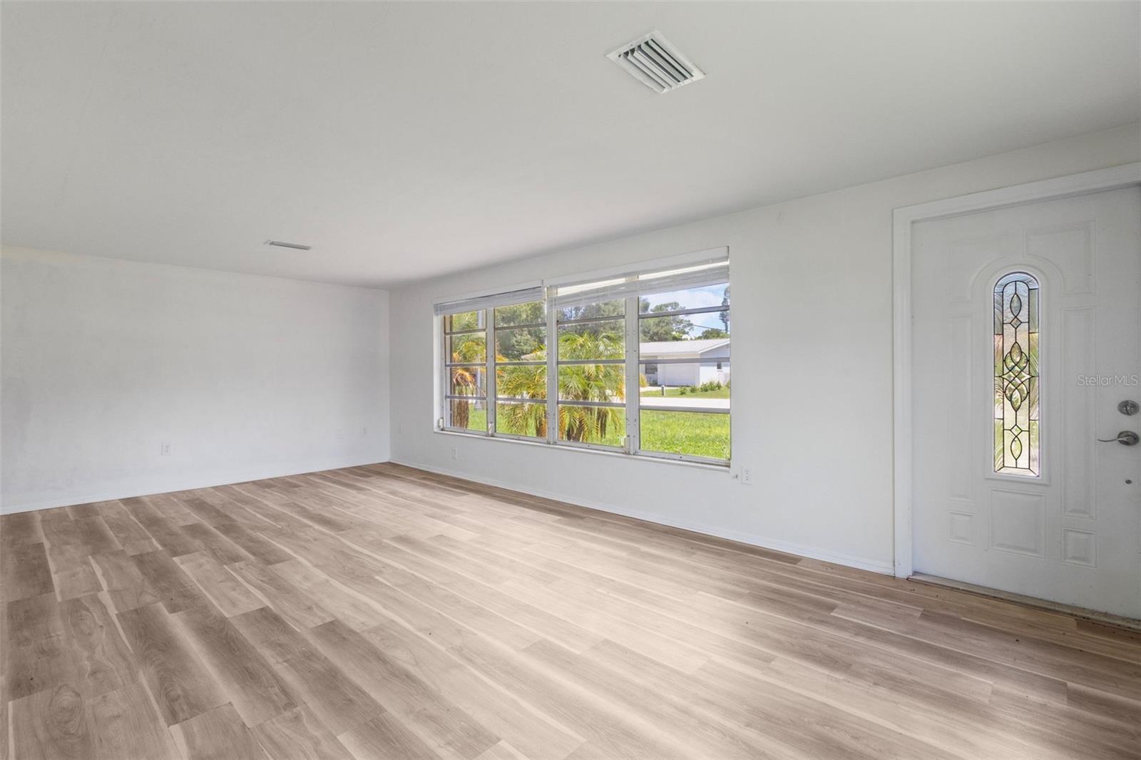 4875 Northwood, Sarasota, FL 34231