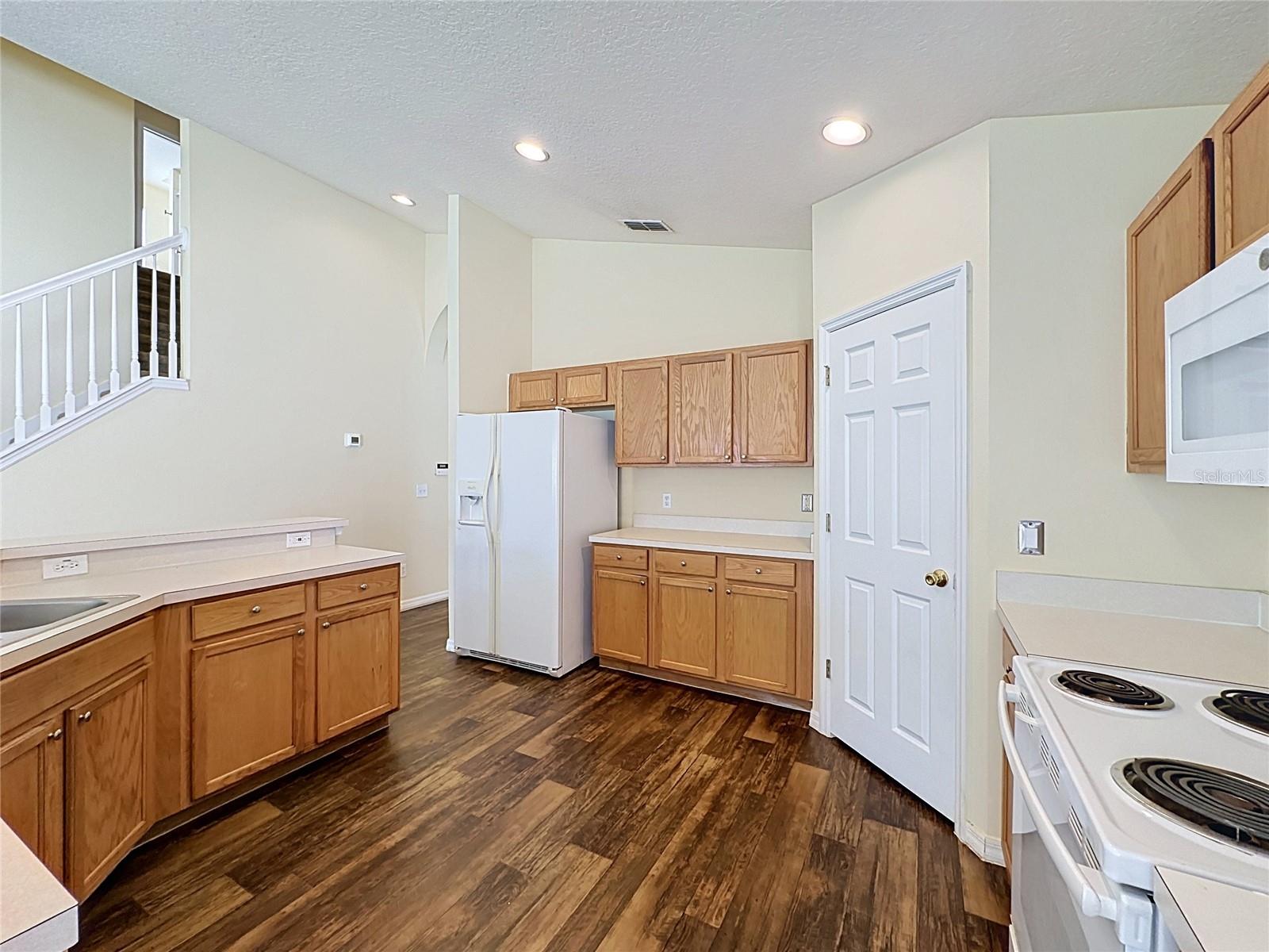 3066 Eagle Crossing Dr, Kissimmee, FL 34746