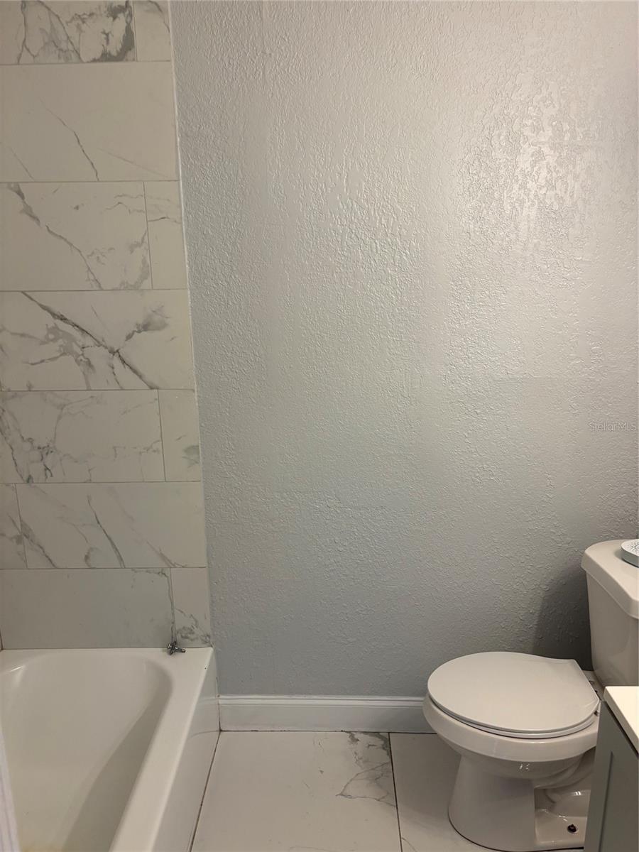 4321 Lake Lawne, Orlando, FL 32808
