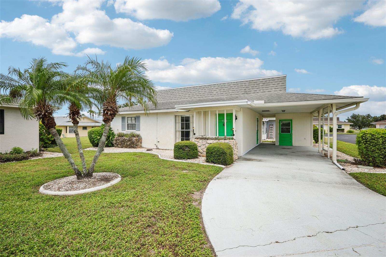 704 Radford, Sun City Center, FL 33573