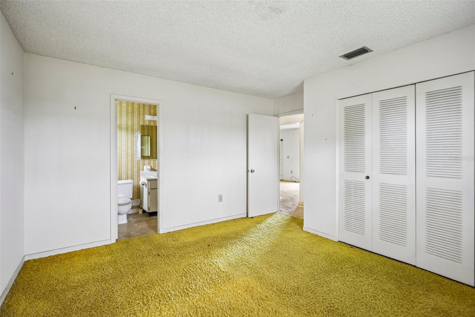 704 Radford, Sun City Center, FL 33573
