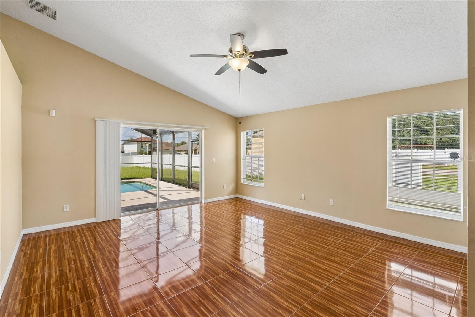 1 Catalina, Kissimmee, FL 34758