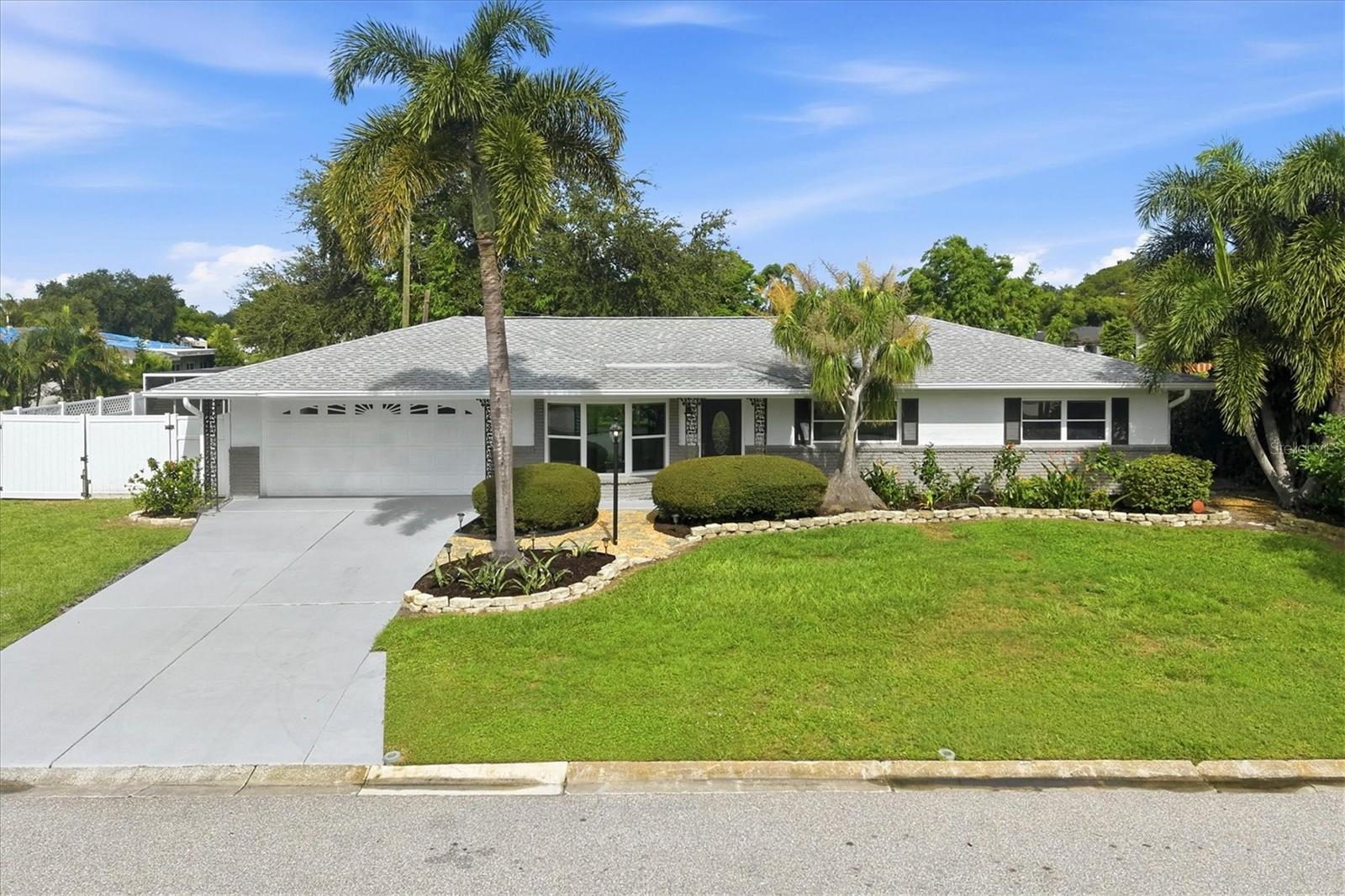 3710 Duncan, Sarasota, FL 34239