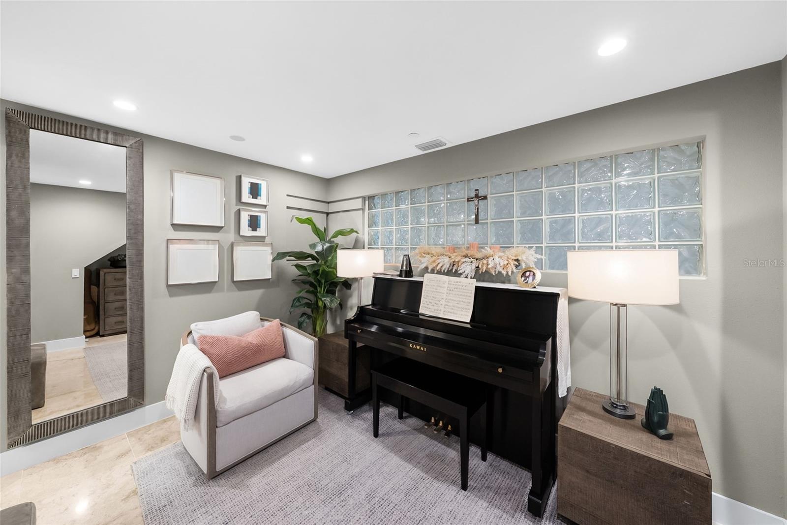 4950 Bayshore Unit 25d, Tampa, FL 33611