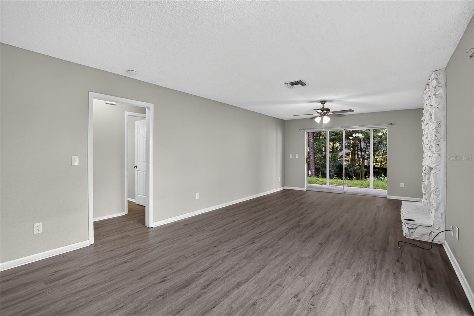 26430 Sleepy Hollow, Mount Plymouth, FL 32776
