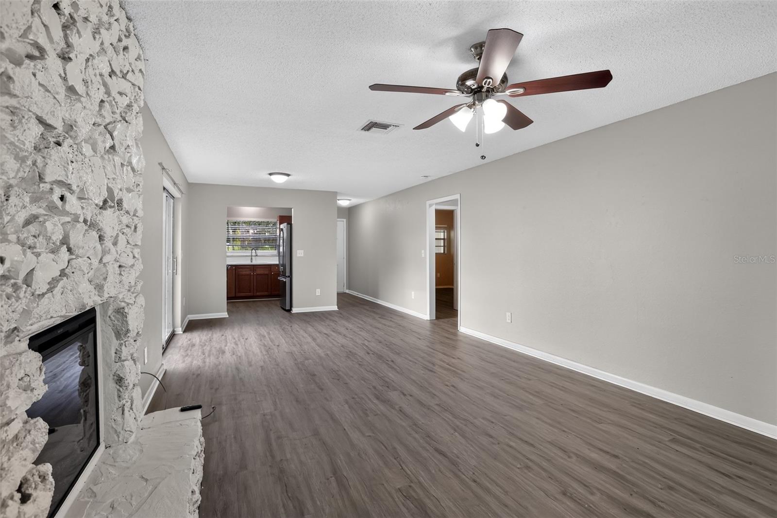 26430 Sleepy Hollow, Mount Plymouth, FL 32776