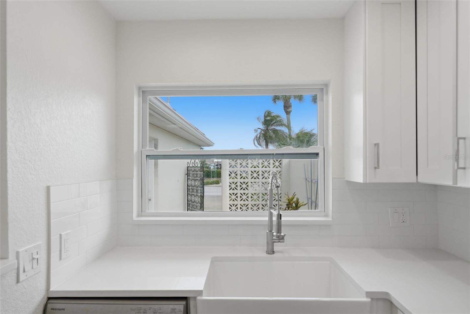 280 Boca Ciega Point, St Petersburg, FL 33708