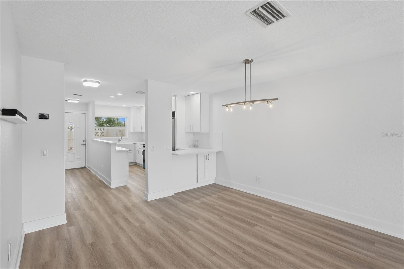280 Boca Ciega Point, St Petersburg, FL 33708