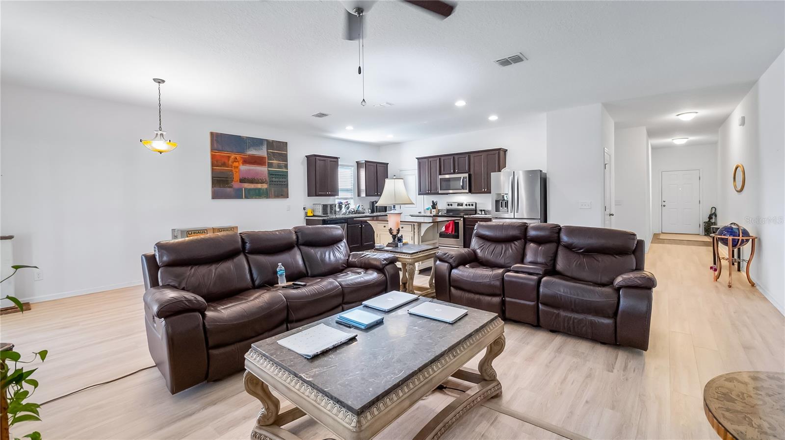15409 Ivory Gull, Mascotte, FL 34753