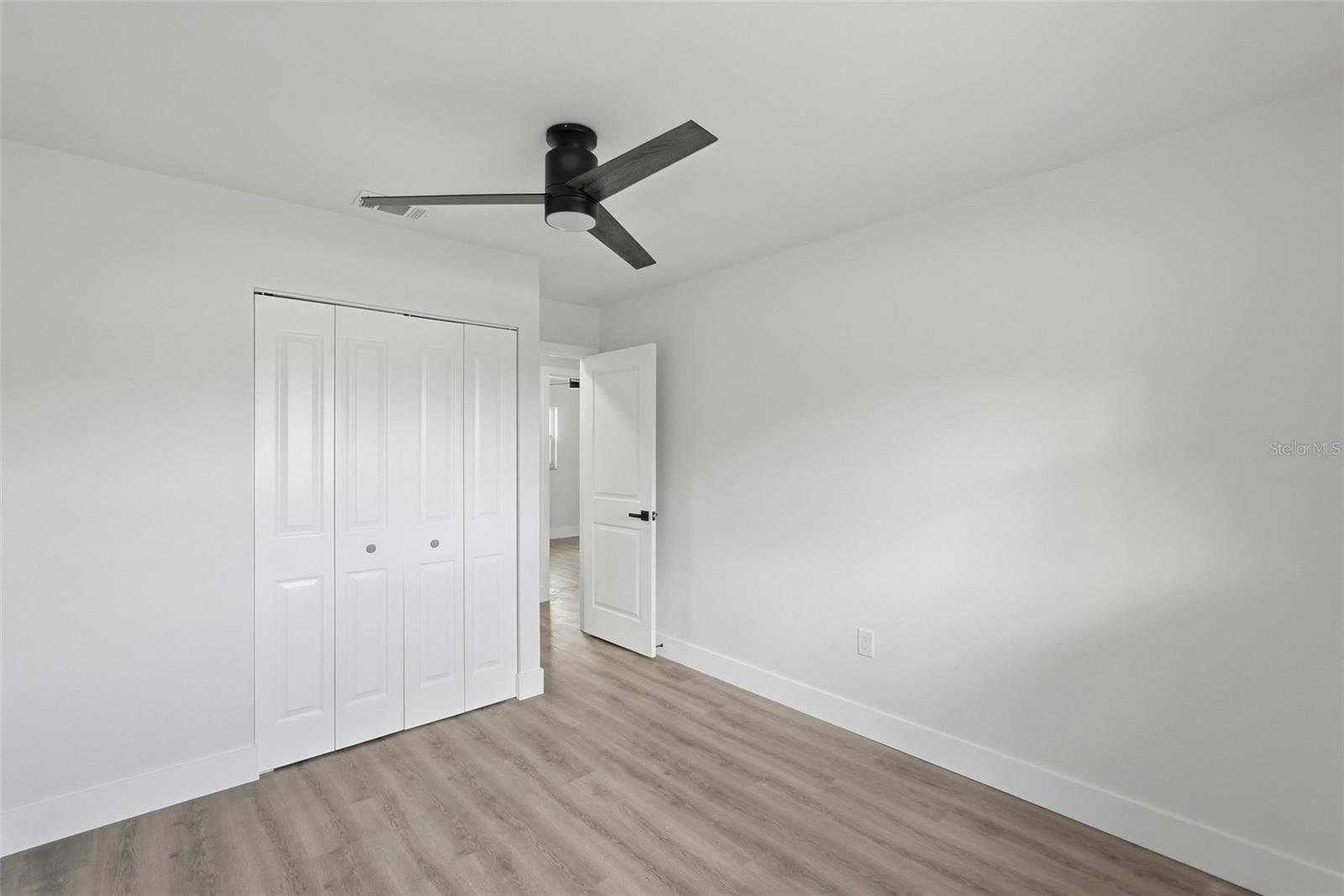 4075 38th, St Petersburg, FL 33713