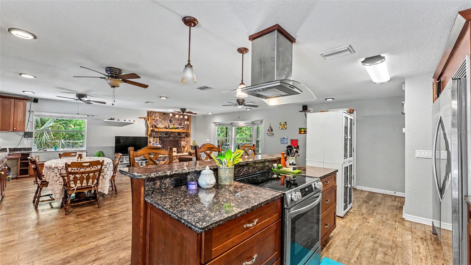1002 Lake Marion, Haines City, FL 33844