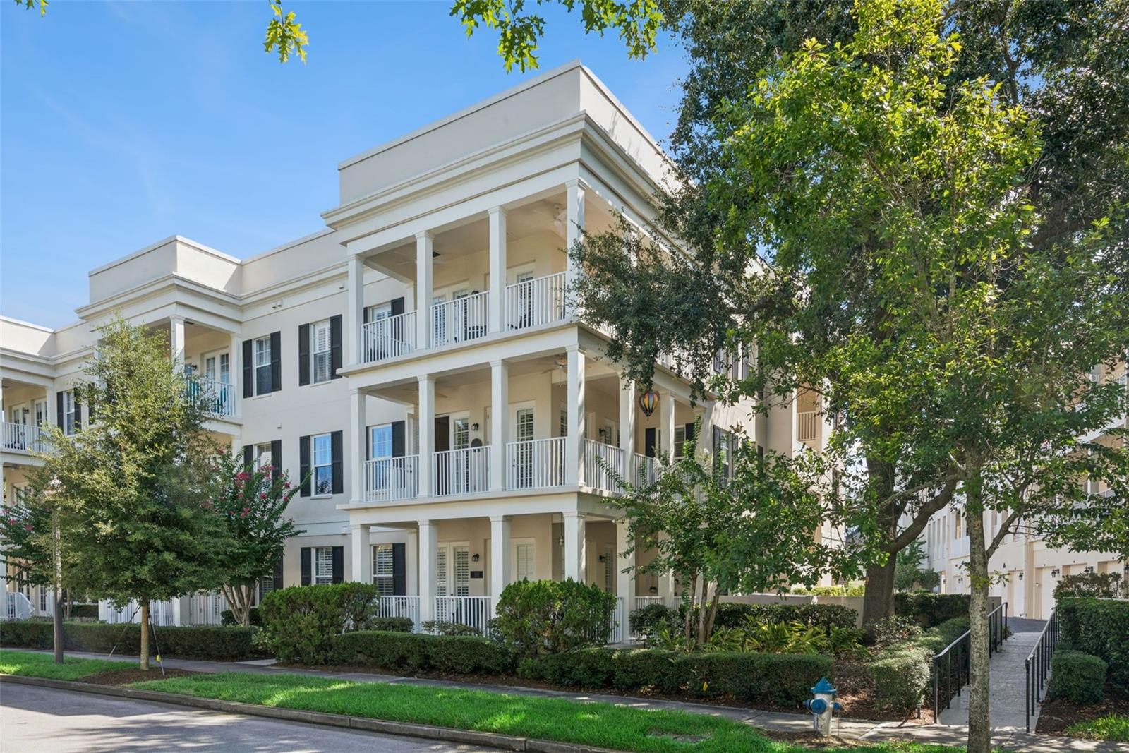 987 Fern Unit 201, Orlando, FL 32814