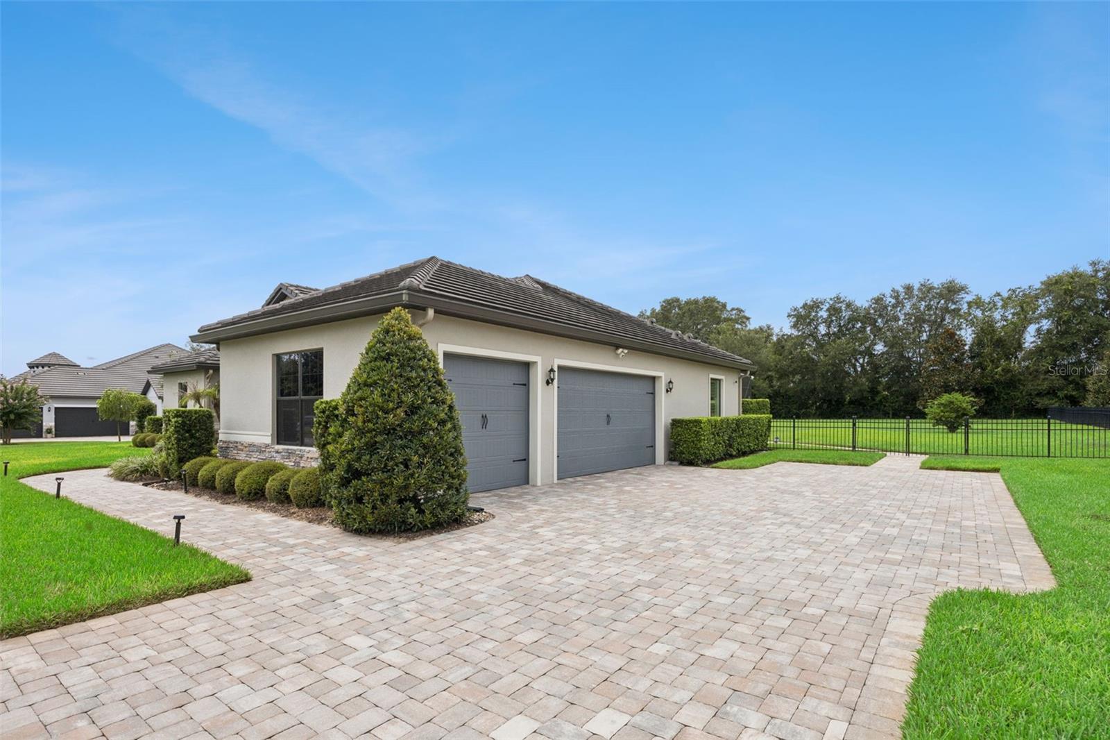 25874 Crossings Bluff, Sorrento, FL 32776