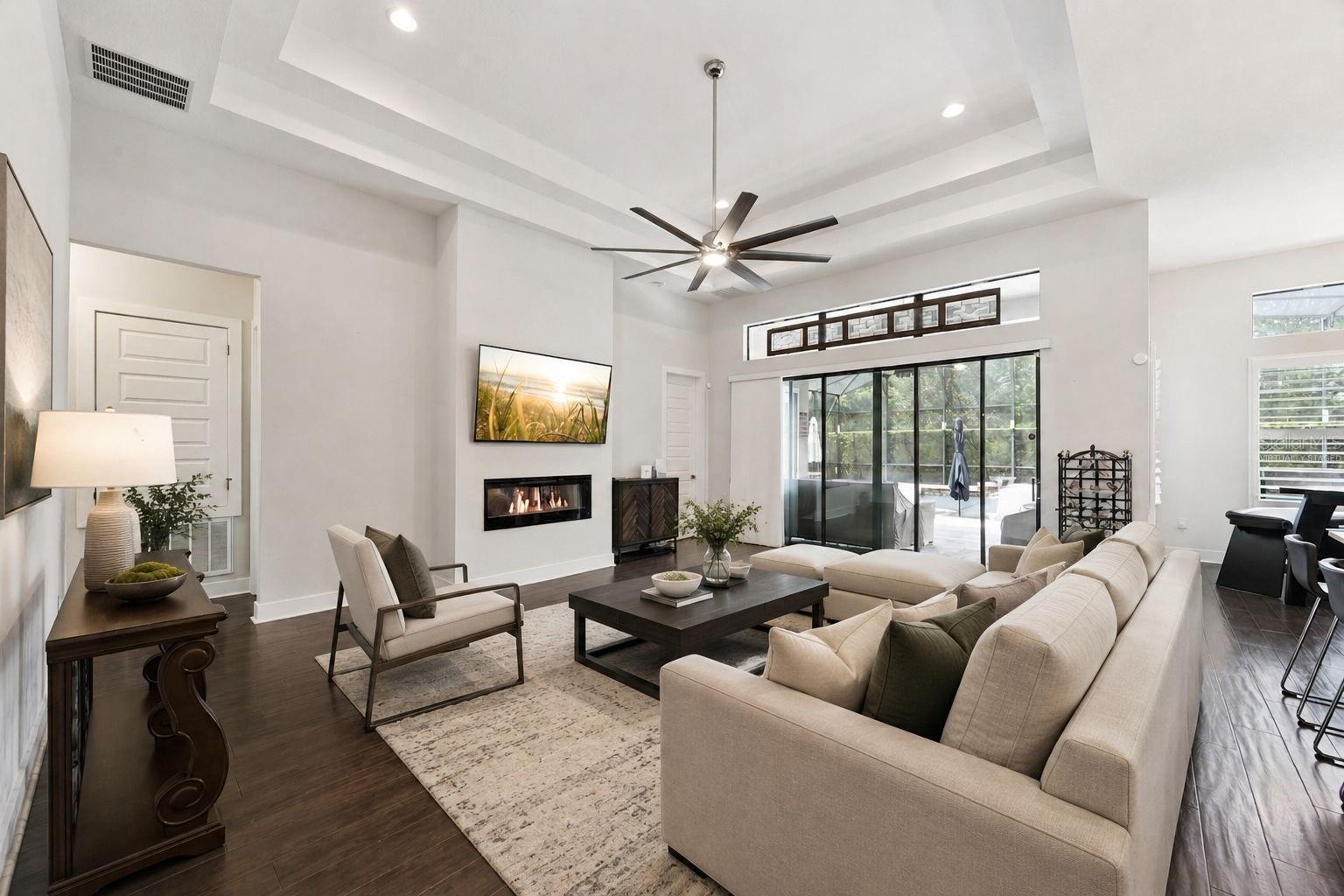 25874 Crossings Bluff, Sorrento, FL 32776