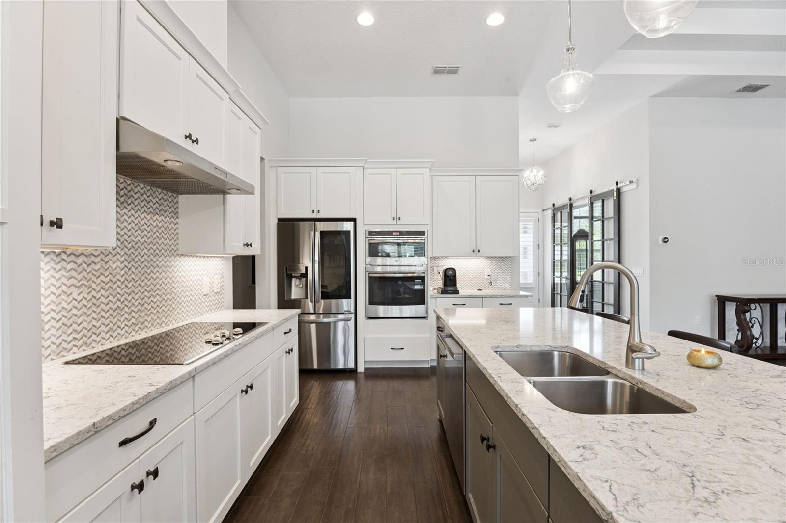 25874 Crossings Bluff, Sorrento, FL 32776