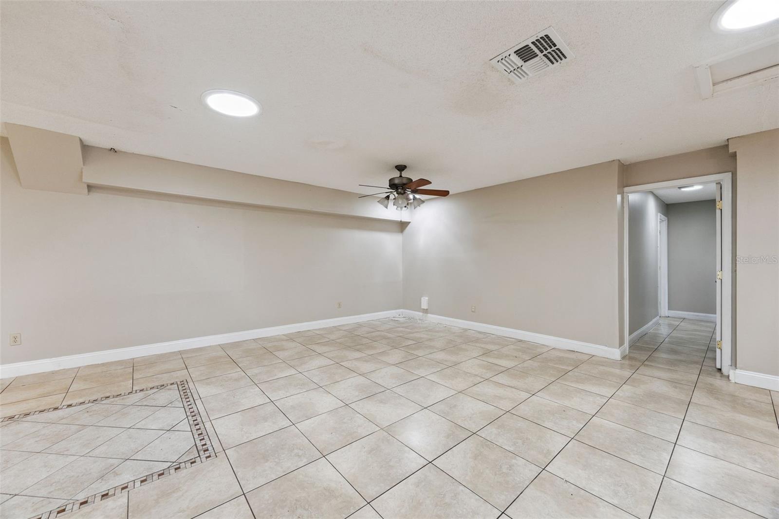 141 Fairway Ten, Casselberry, FL 32707