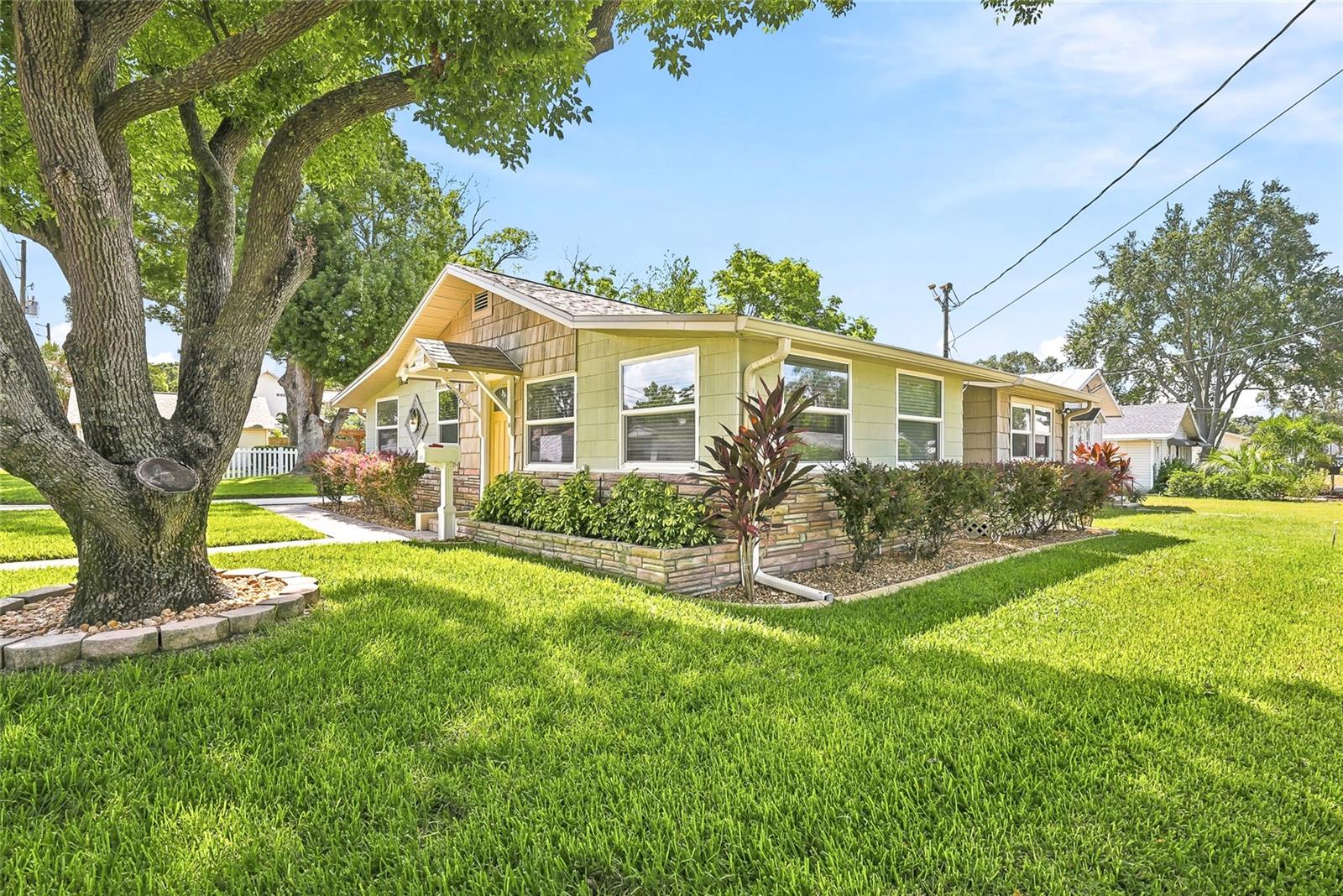 6052 Nebraska, New Port Richey, FL 34653
