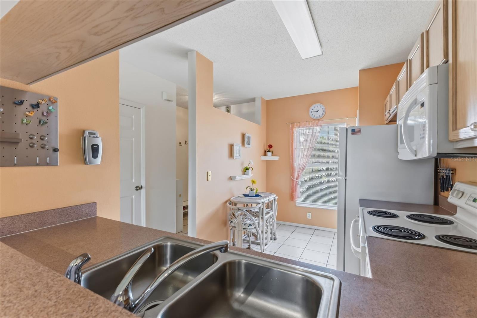 5052 Misty Canal Pl, Bradenton, FL 34203
