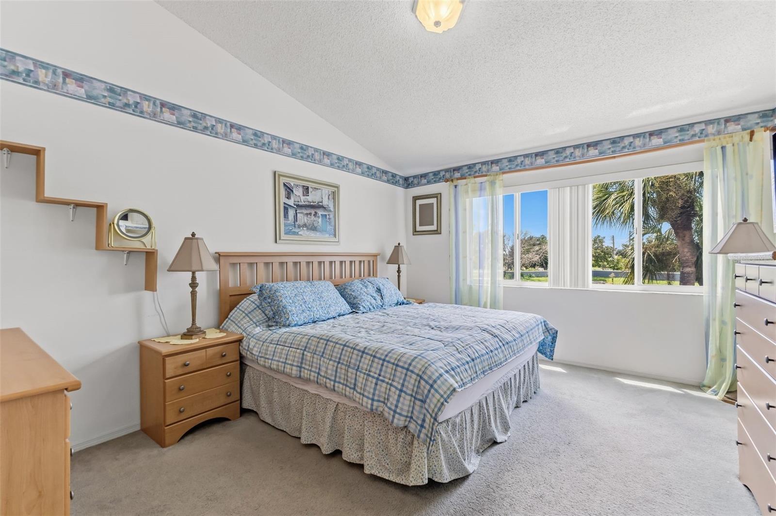5052 Misty Canal Pl, Bradenton, FL 34203