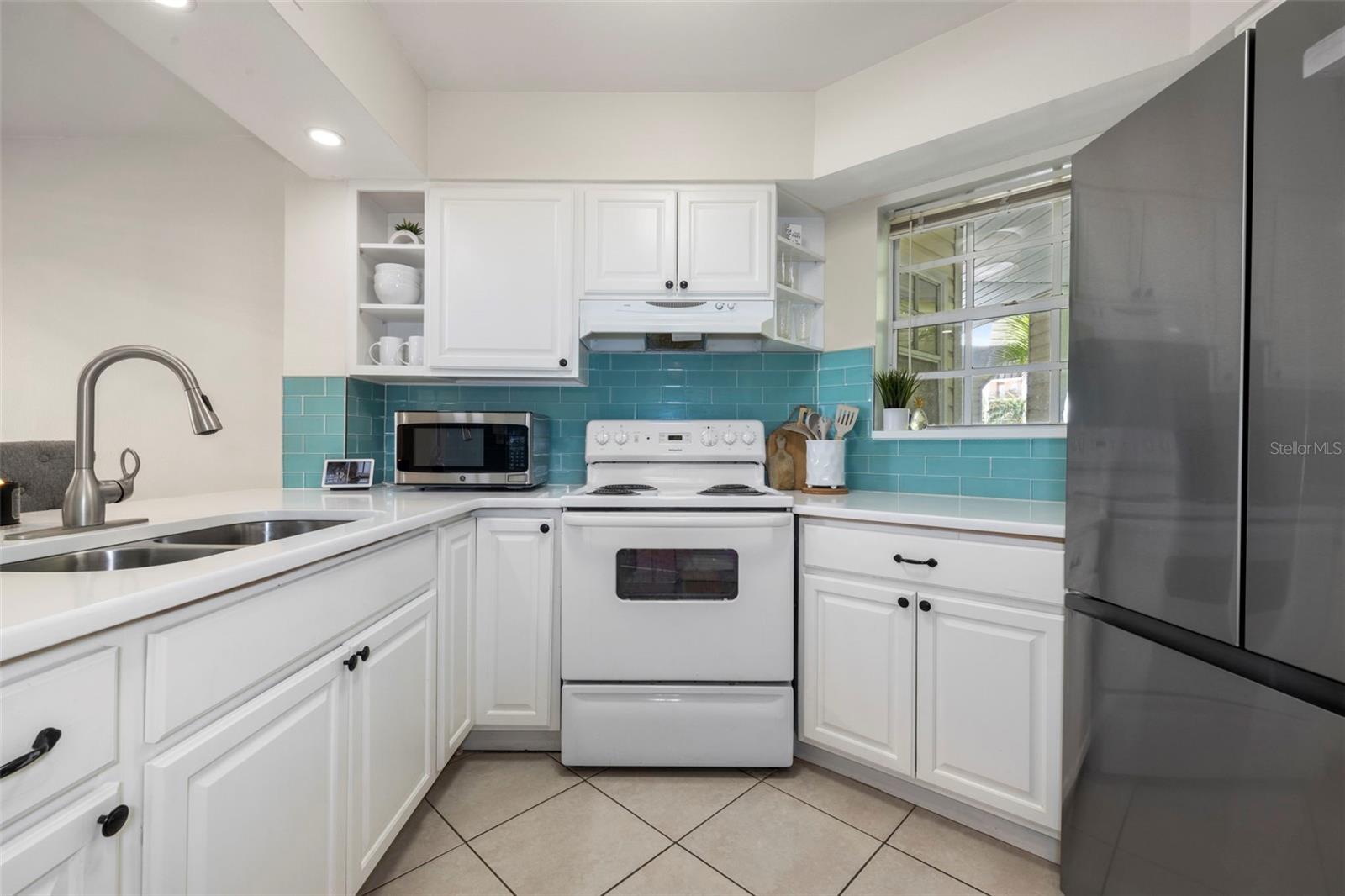 6915 Stones Throw Unit 3104, St Petersburg, FL 33710