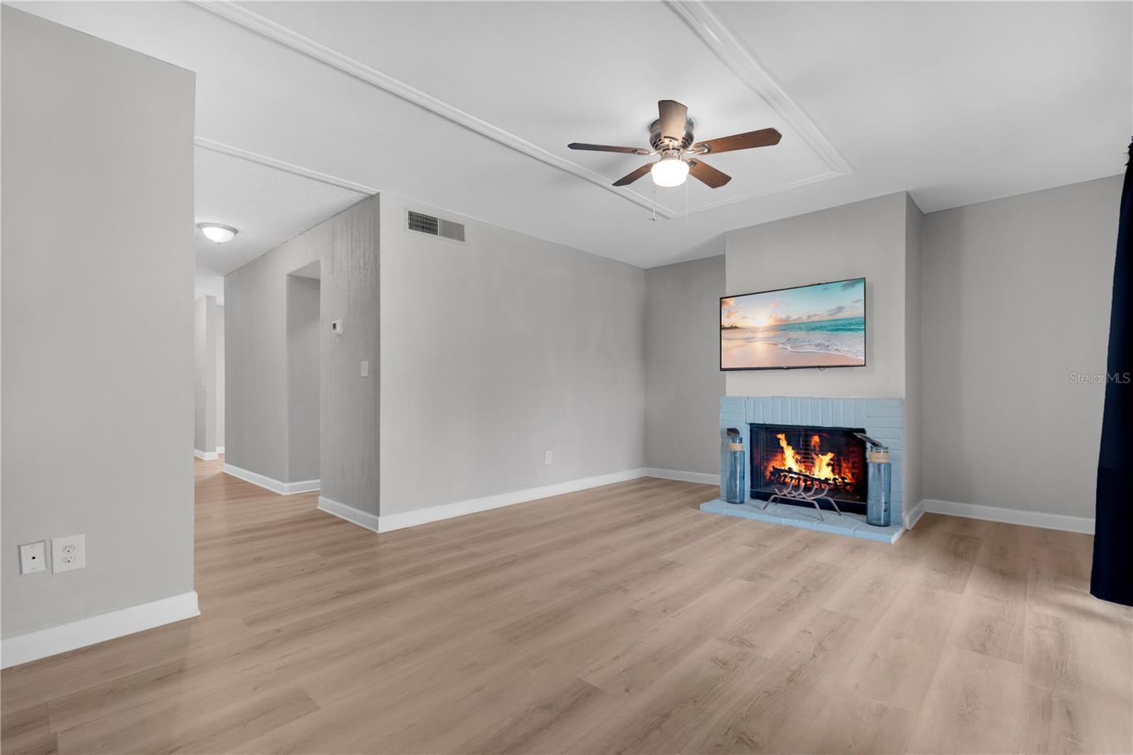 2326 Huntington Green Unit 4, Orlando, FL 32839