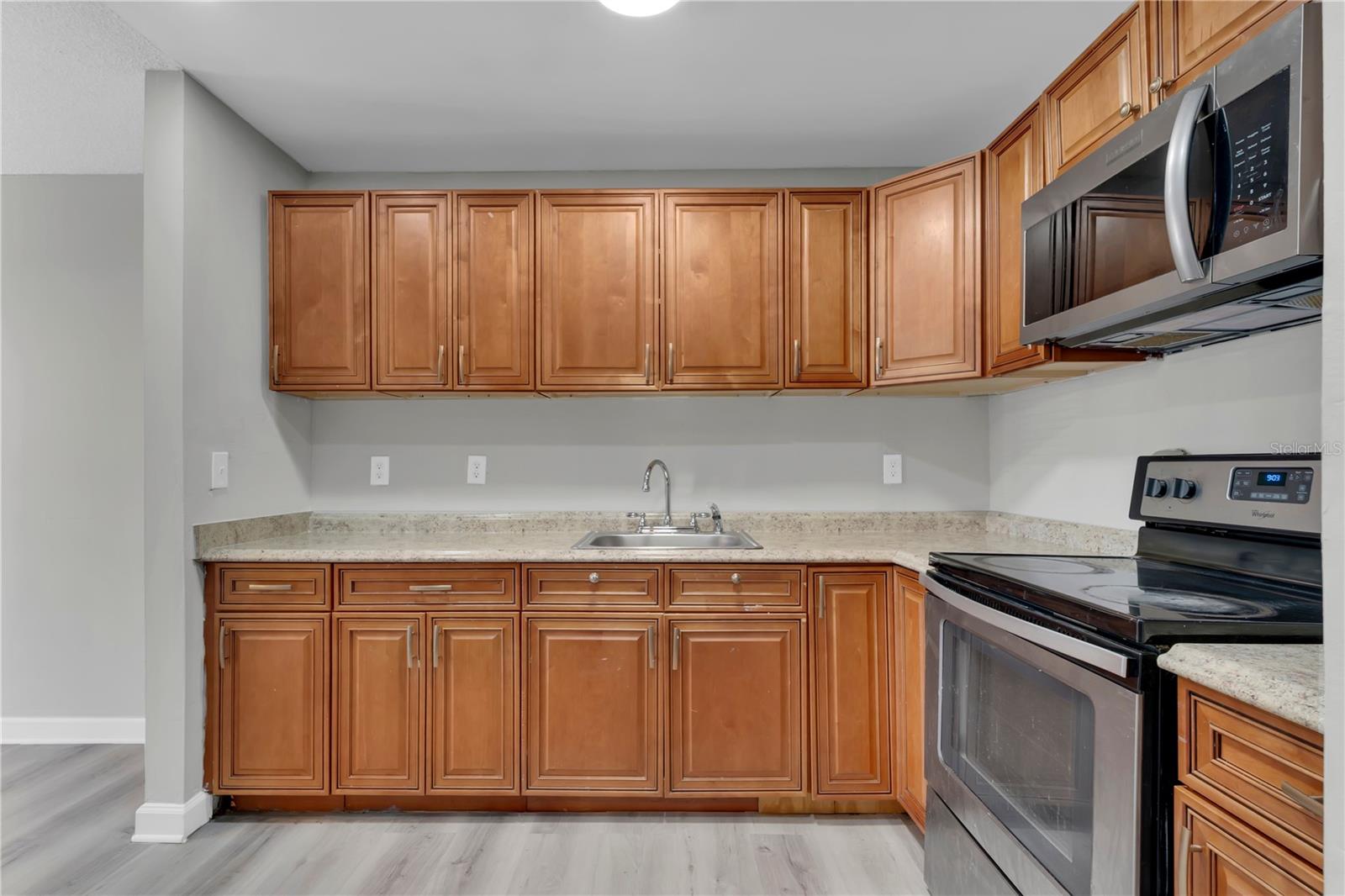 2326 Huntington Green Unit 4, Orlando, FL 32839