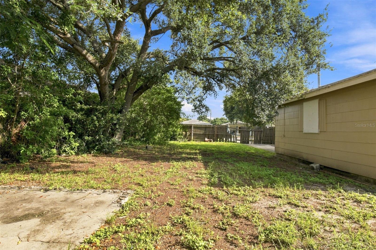 2848 Emerson, St Petersburg, FL 33712