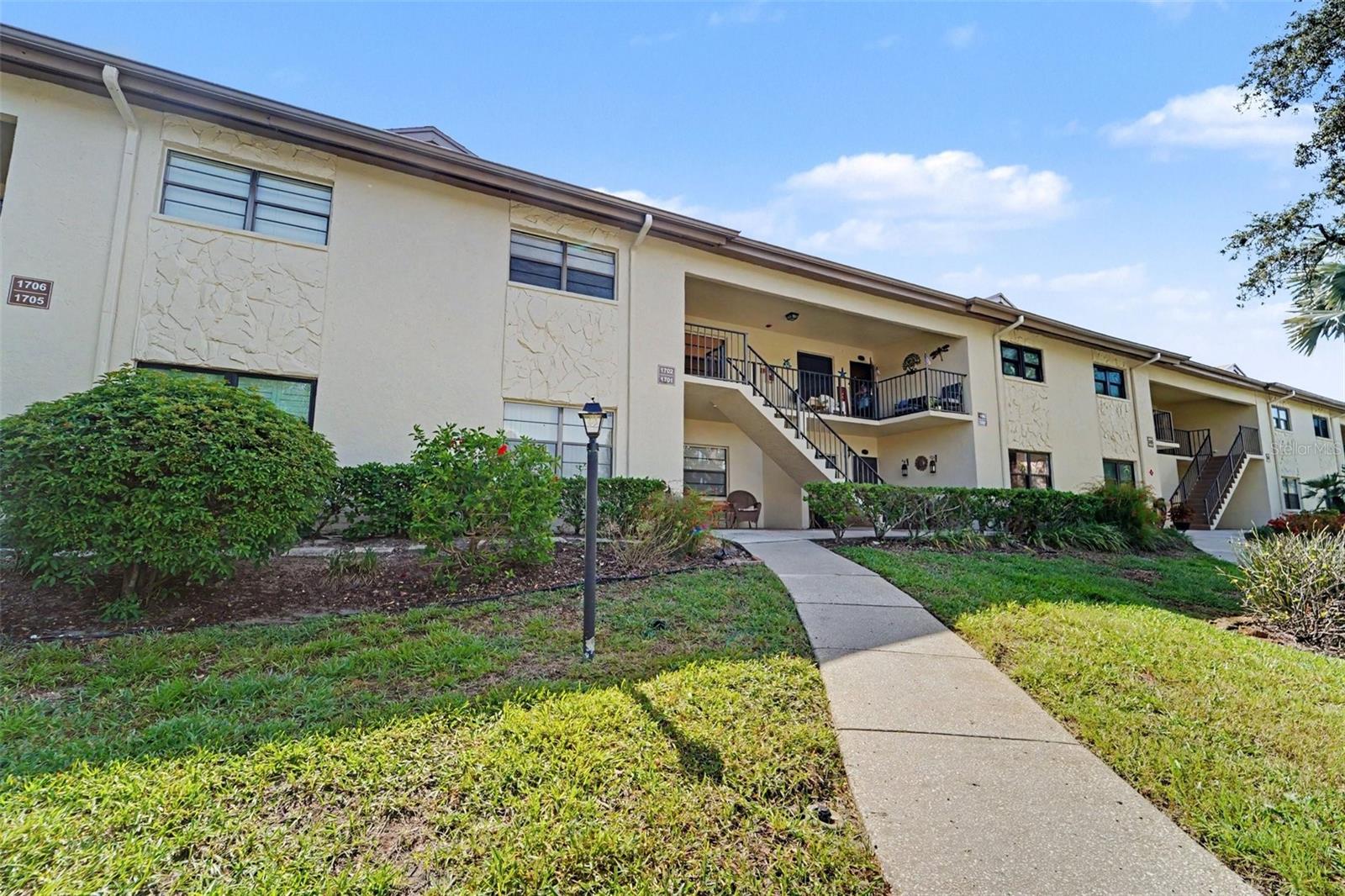 1702 Seascape Unit 203, Tarpon Springs, FL 34689