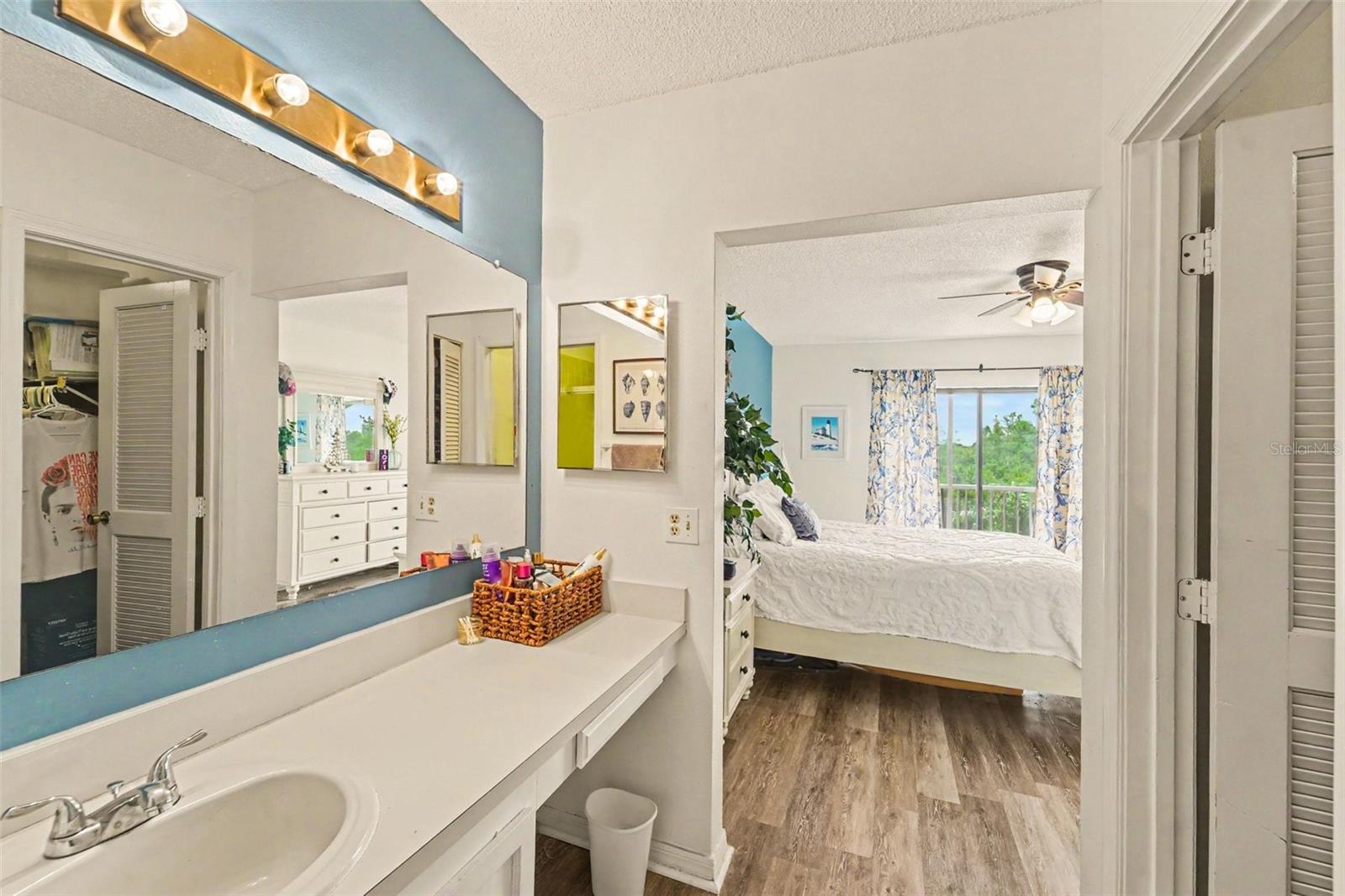 1702 Seascape Unit 203, Tarpon Springs, FL 34689