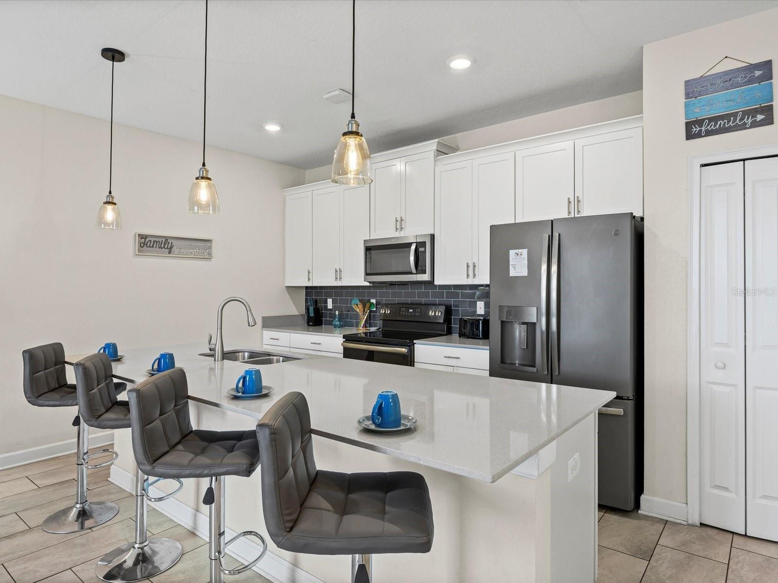 8991 Stinger, Davenport, FL 33896