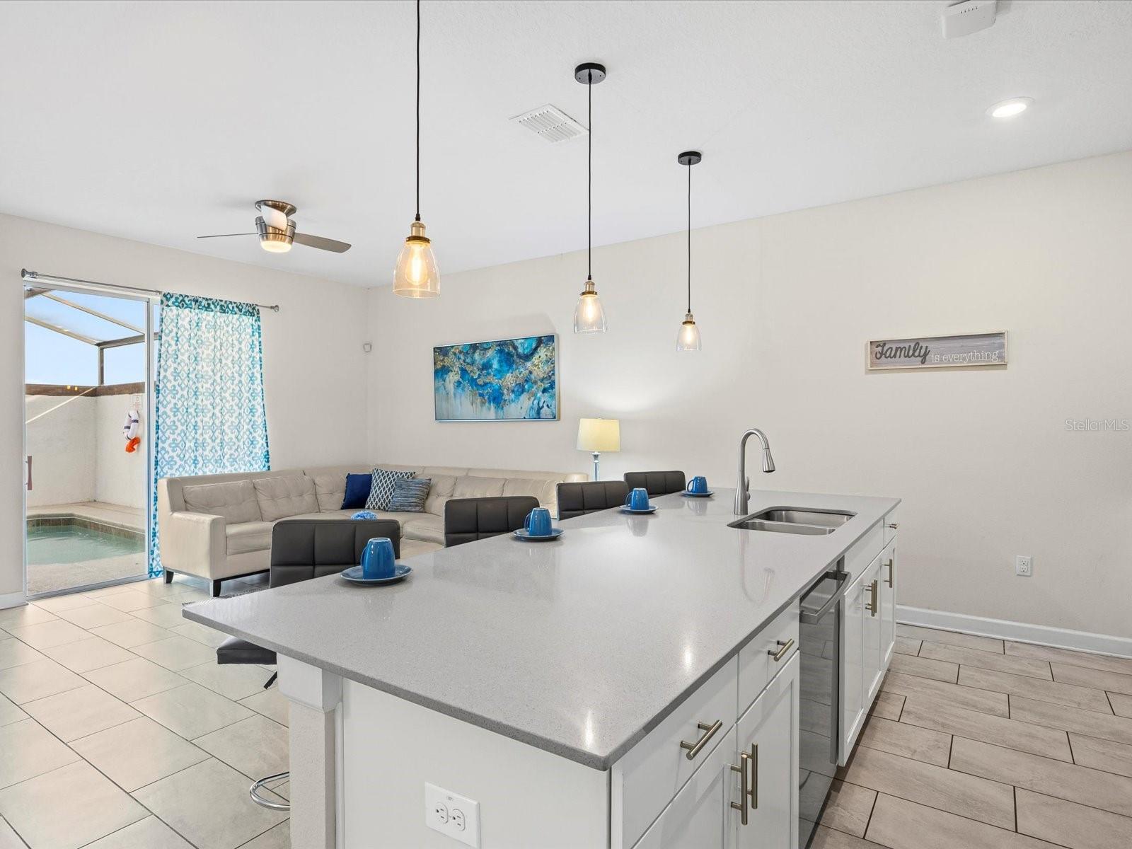 8991 Stinger, Davenport, FL 33896