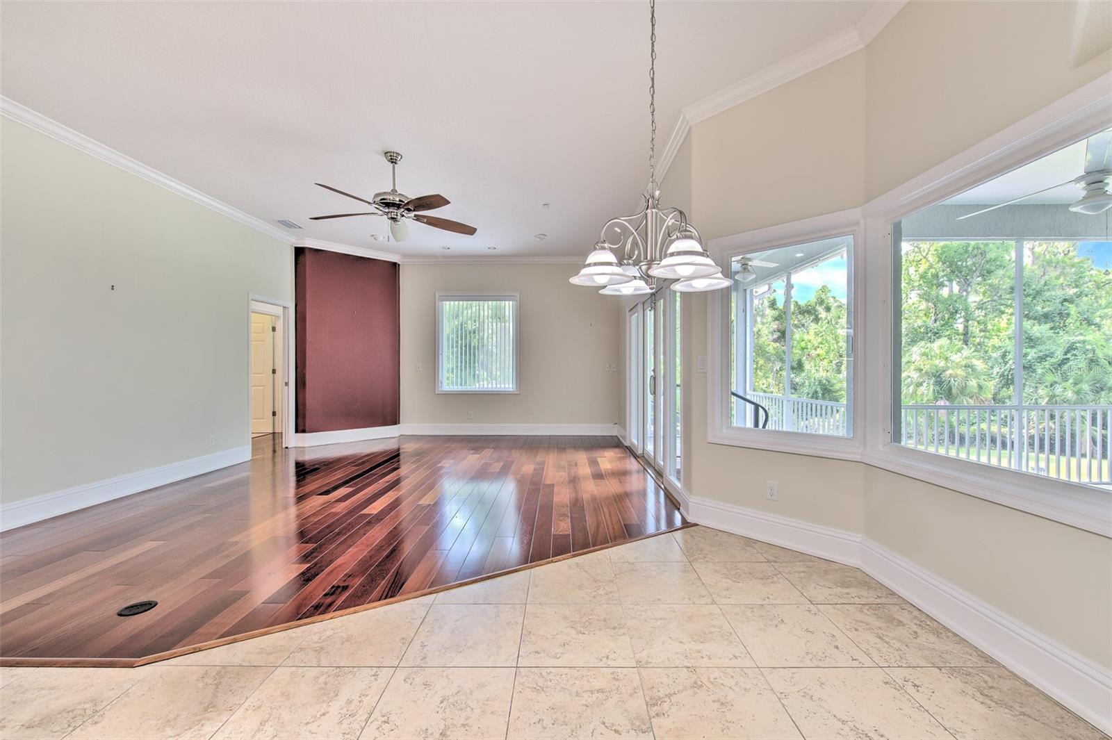 5207 Merion Rd, Valrico, FL 33596