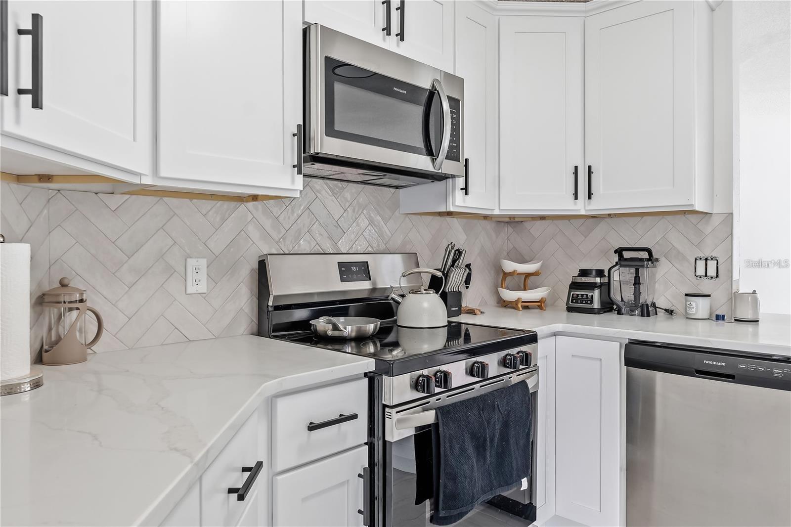 182 Pinewood, Kissimmee, FL 34743