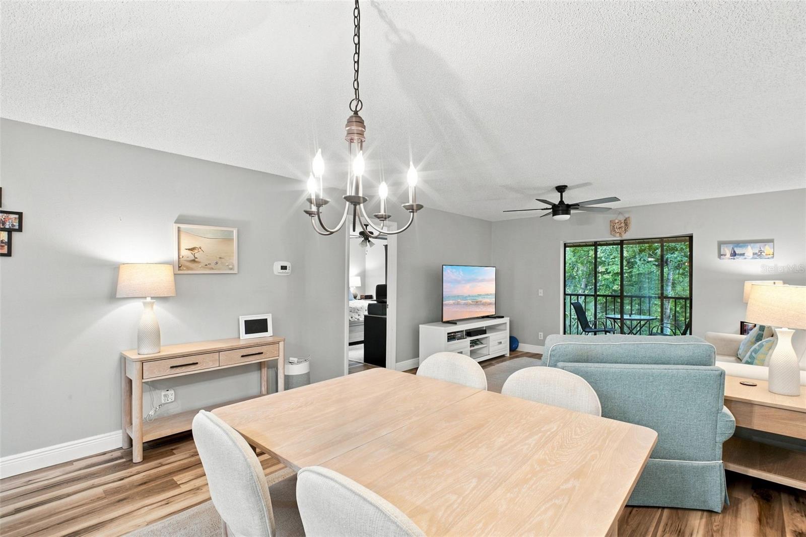 1400 Tarpon Woods Unit E6, Palm Harbor, FL 34685
