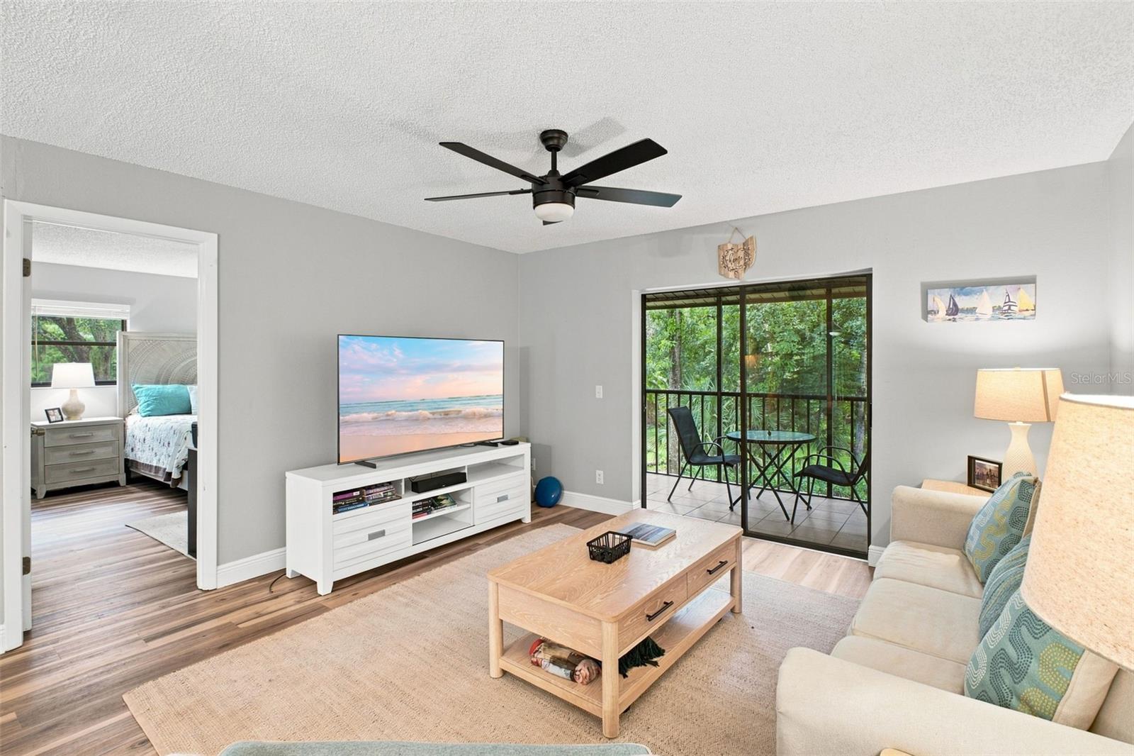 1400 Tarpon Woods Unit E6, Palm Harbor, FL 34685