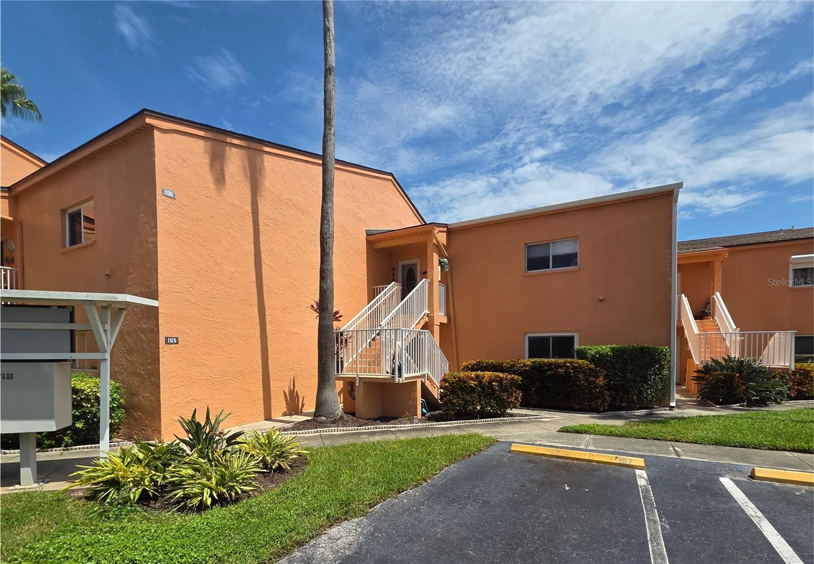 7400 Sunshine Skyway Unit 106, St Petersburg, FL 33711
