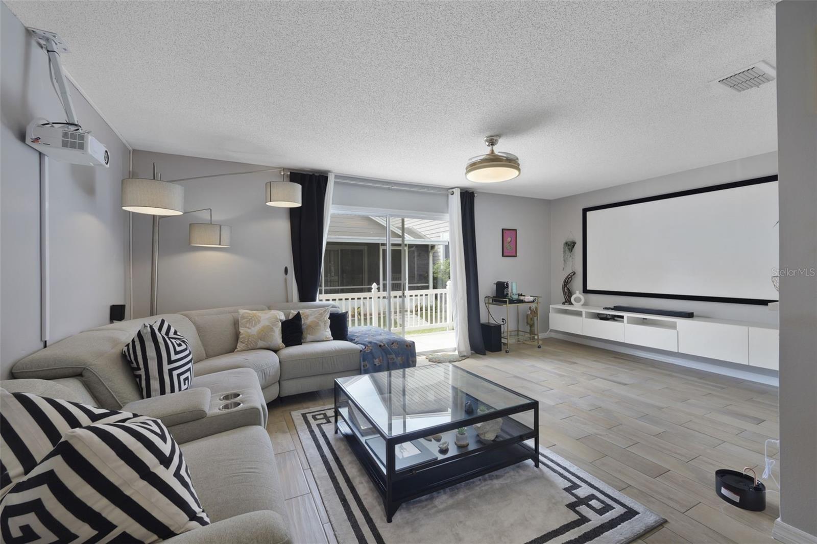 942 Sykes Unit 101, Orlando, FL 32828