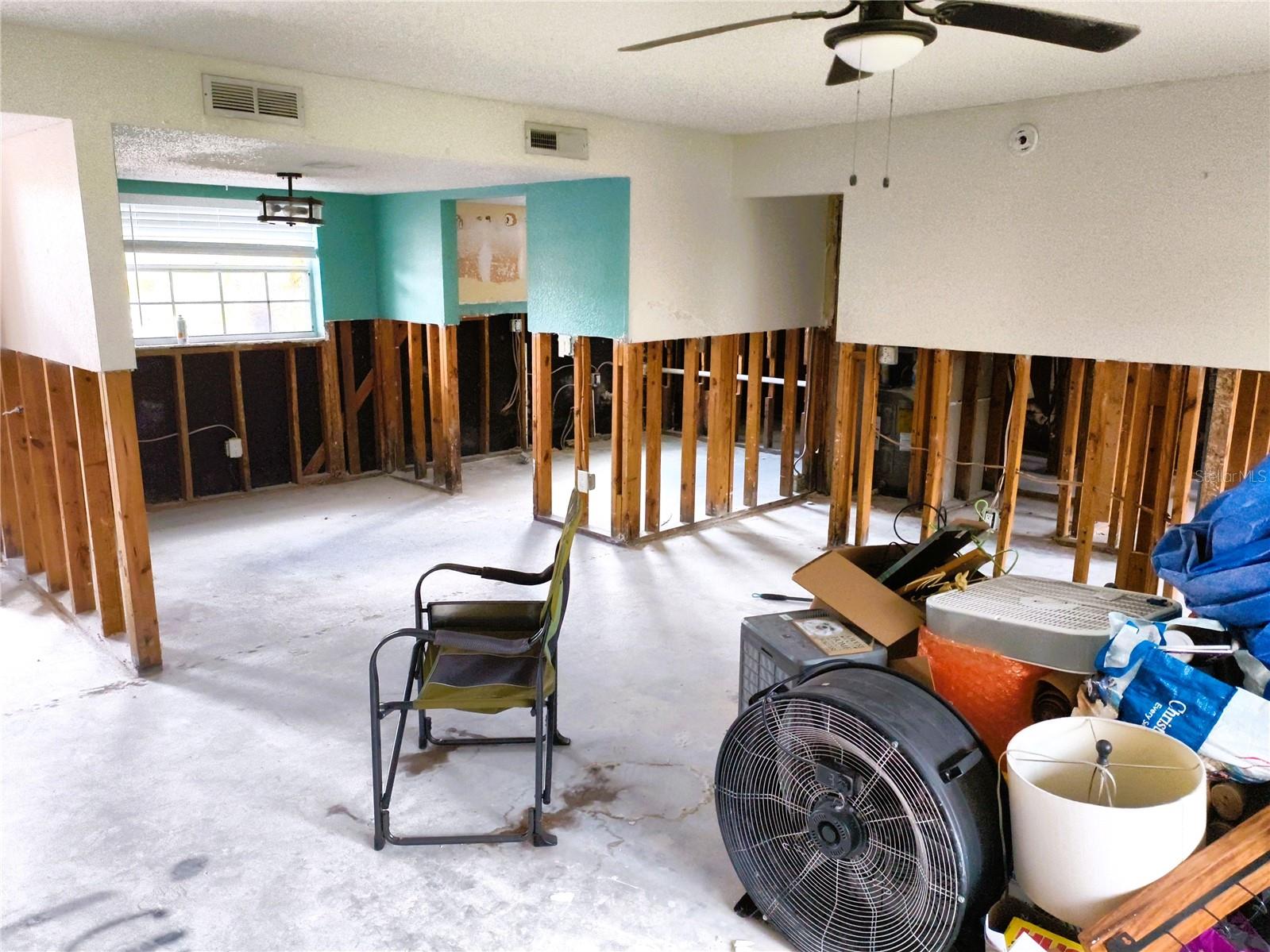 200 Country Club Unit 805, Largo, FL 33771