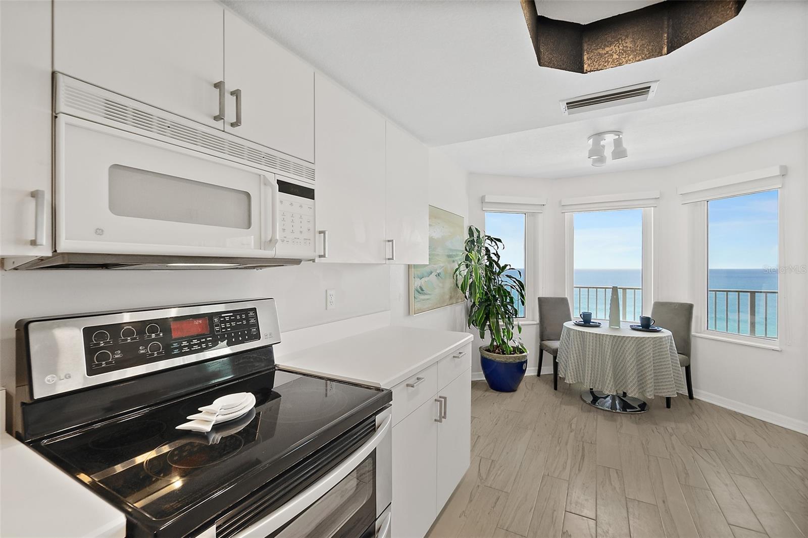 2937 Atlantic Unit 1905, Daytona Beach Shores, FL 32118
