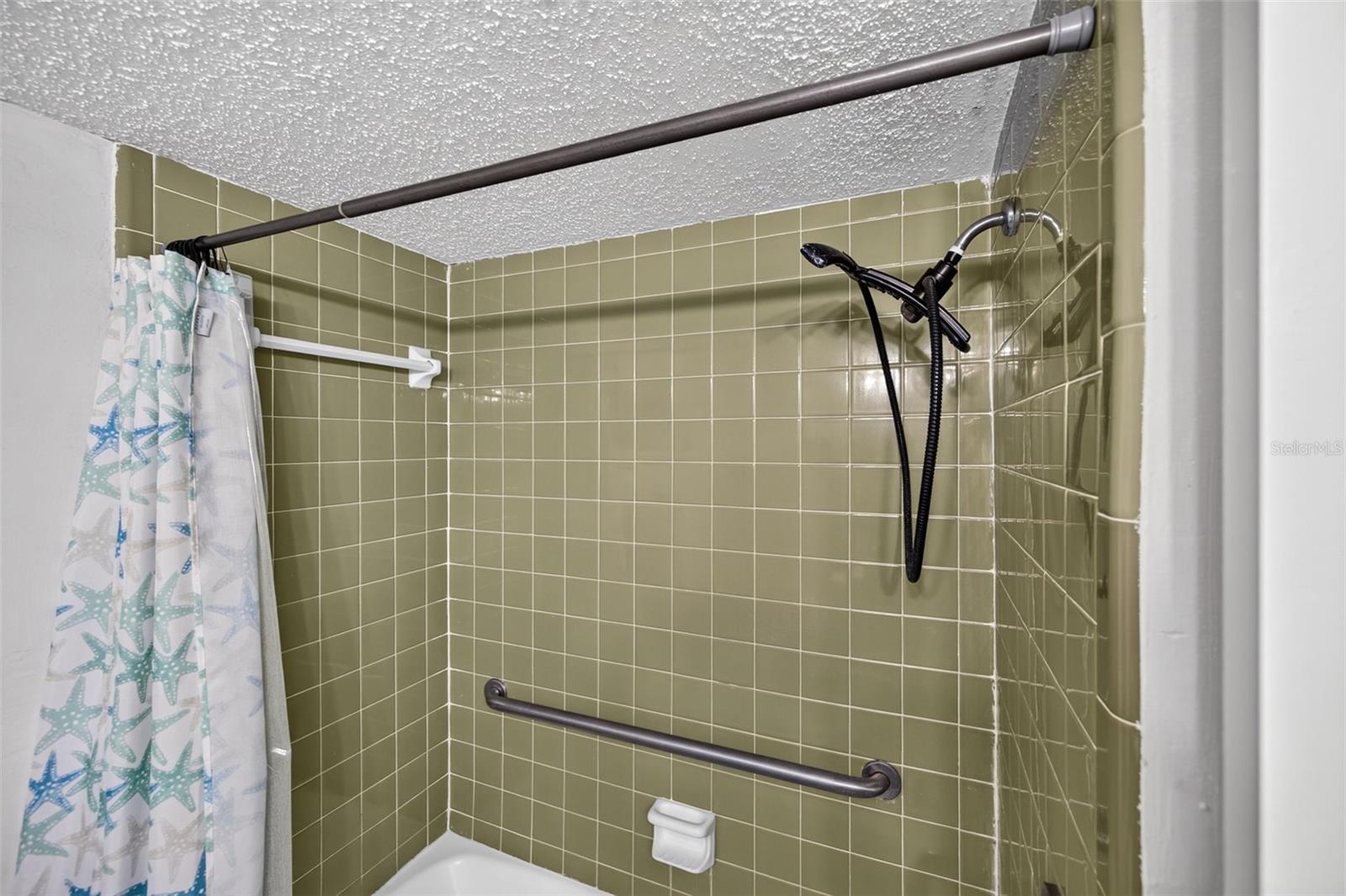 3585 41st Unit 225, St Petersburg, FL 33711