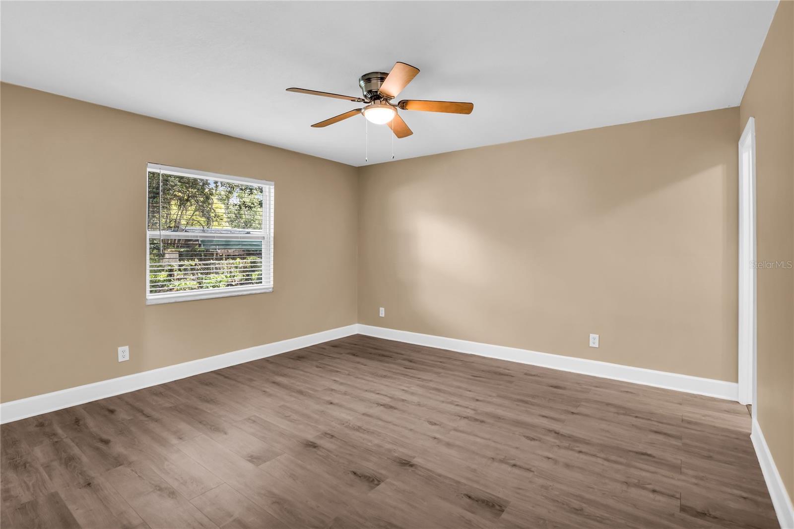 9419 5th, Orlando, FL 32824